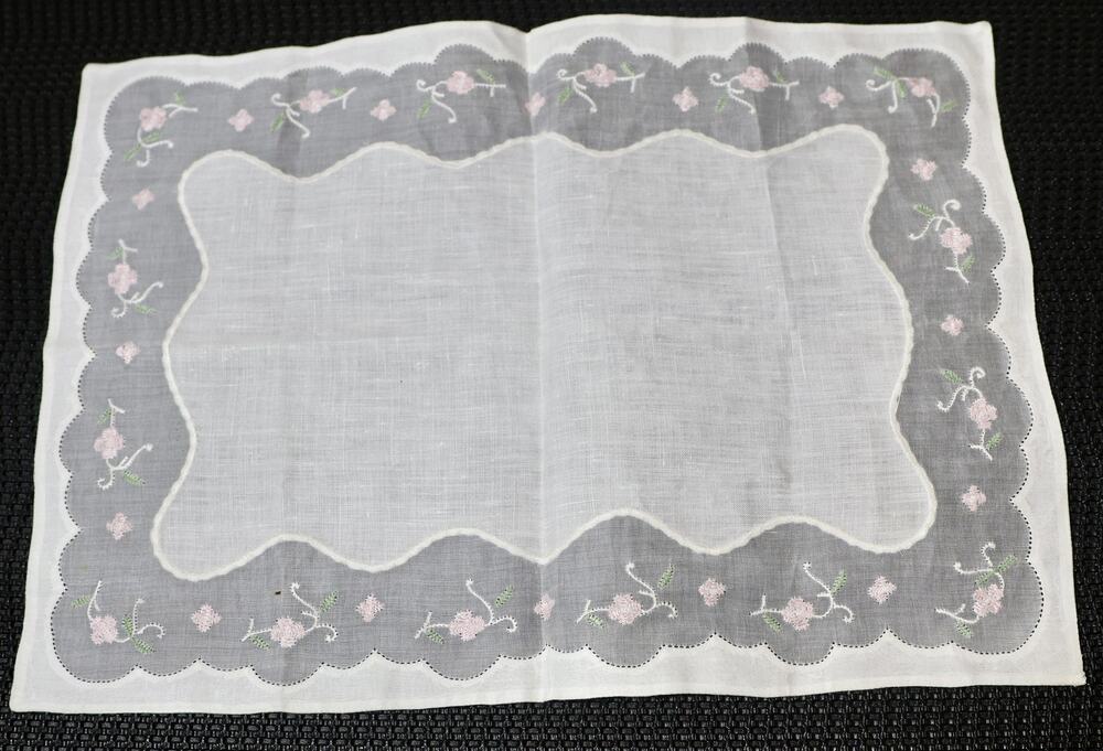 Vintage Doily Embroidered Pink Floral Linen Blend Rectangle 14x10